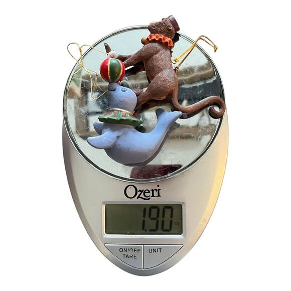 Vintage Circus Monkey & Circus Seal w/ball on Nose Christmas Ornament Resin EUC - Picture 6 of 6